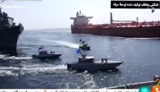 بازتاب جهانی شکست آمریکا در دزدی دریایی نفت ایران