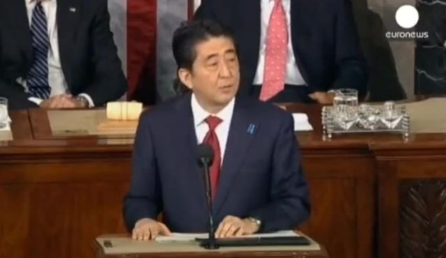 عذرخواهی نخست وزیر سابق ژاپن از آمریکا