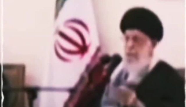 استوری | امام خامنه‌ای: خرمشهر را خدا آزاد کرد …